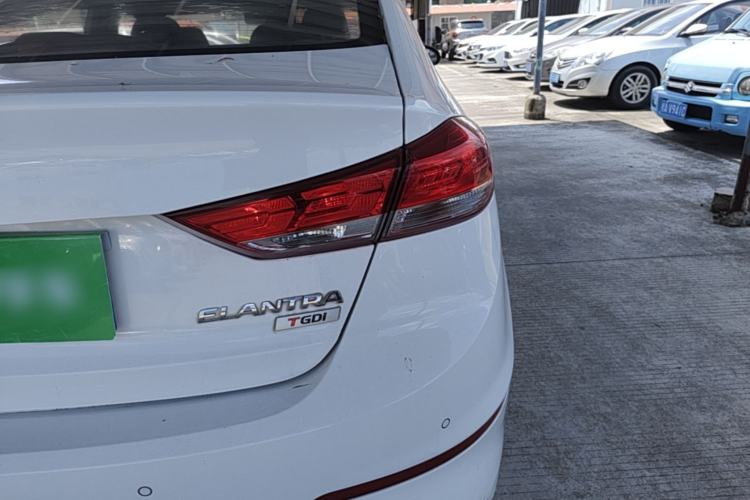 Used Hyundai Elantra (6th Generation / Lingdong) 2019 1.4T Dual-Clutch Xuan Dong · Dynamic Model Right Rear Taillight