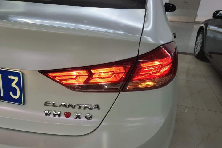 Used Hyundai Elantra (6th Generation / Lingdong) 2019 1.5L CVT ZhiXuan – Elite Version Right Rear Taillight