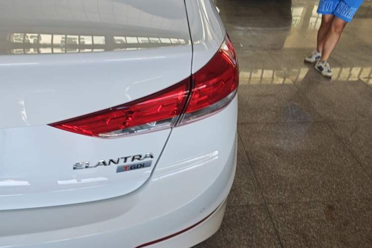 Used Hyundai Elantra (6th Generation / Lingdong) 2019 1.4T Dual-Clutch Xuan Dong · Dynamic Model Right Rear Taillight