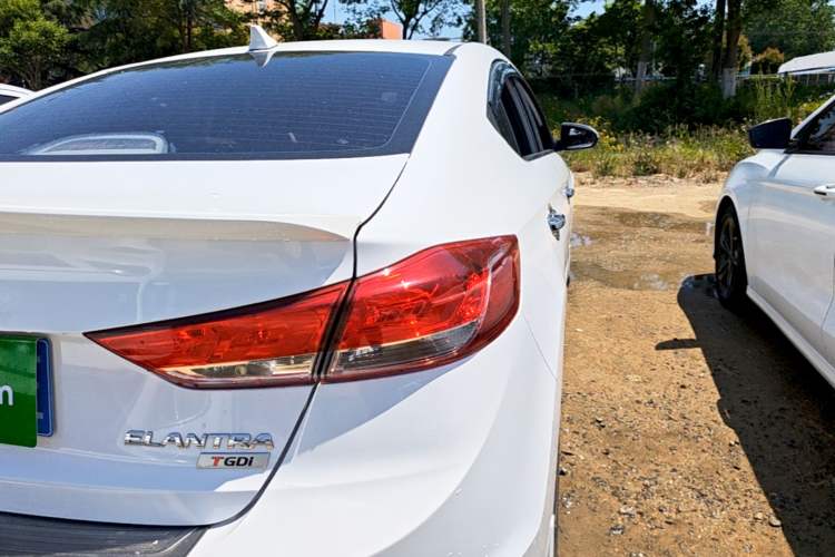 Used Hyundai Elantra (6th Generation / Lingdong) 2019 1.4T Dual-Clutch Xuan Dong · Dynamic Model Right Rear Taillight