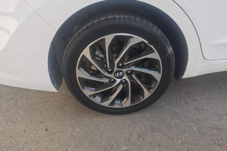 Used Hyundai Elantra (6th Generation / Lingdong) 2019 1.4T Dual-Clutch Xuan Dong · Dynamic Model Right Rear Wheel Hub