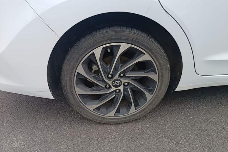 Used Hyundai Elantra (6th Generation / Lingdong) 2019 1.4T Dual-Clutch Xuan Dong · Dynamic Model Right Rear Wheel Hub