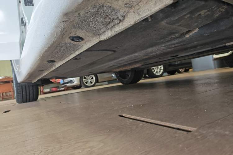 Used Hyundai Elantra (6th Generation / Lingdong) 2019 1.5L CVT ZhiXuan – Elite Version Right Side Sill
