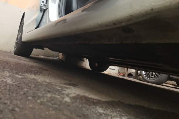Used Hyundai Elantra (6th Generation / Lingdong) 2019 1.5L CVT ZhiXuan – Elite Version Right Side Sill