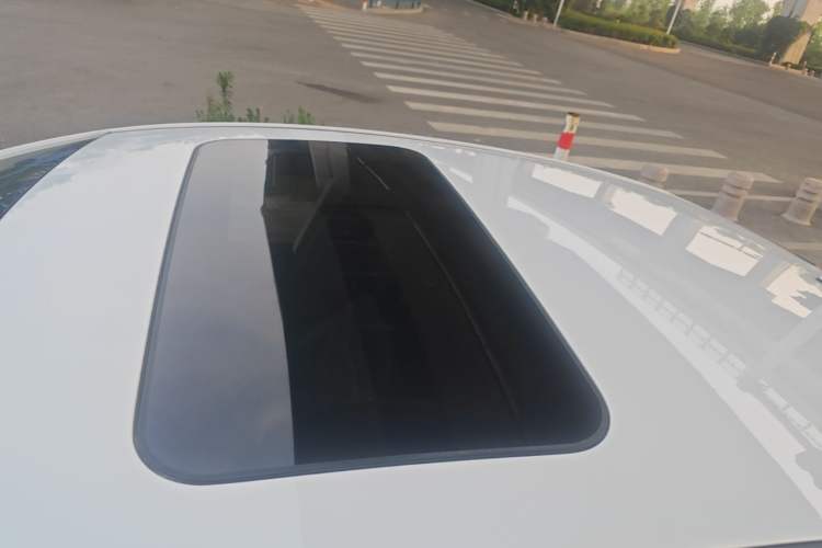 Used Hyundai Elantra (6th Generation / Lingdong) 2019 1.4T Dual-Clutch Xuan Dong · Dynamic Model Roof