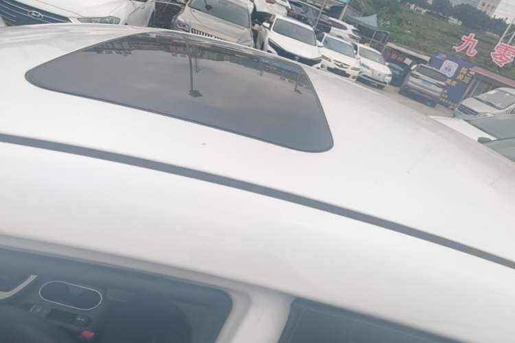 Used Hyundai Elantra (6th Generation / Lingdong) 2019 1.5L CVT ZhiXuan – Elite Version Roof
