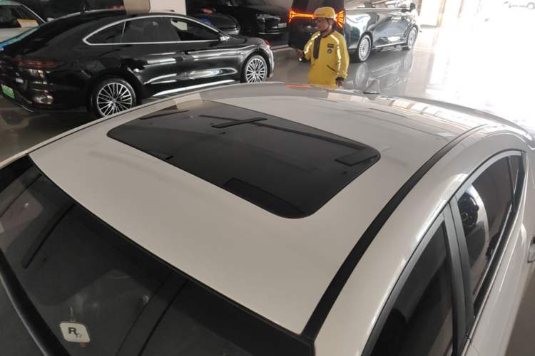 Used Hyundai Elantra (6th Generation / Lingdong) 2019 1.4T Dual-Clutch Xuan Dong · Dynamic Model Roof
