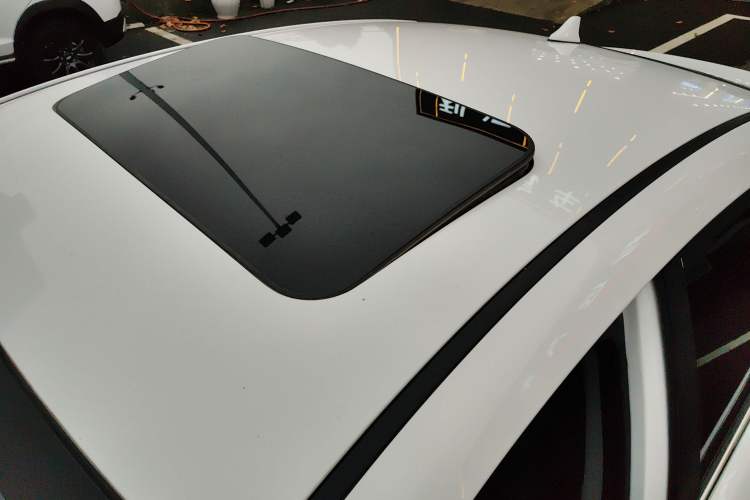 Used Hyundai Elantra (6th Generation / Lingdong) 2019 1.5L CVT ZhiXuan – Elite Version Roof