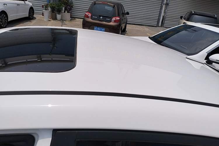 Used Hyundai Elantra (6th Generation / Lingdong) 2019 1.5L CVT ZhiXuan – Elite Version Roof