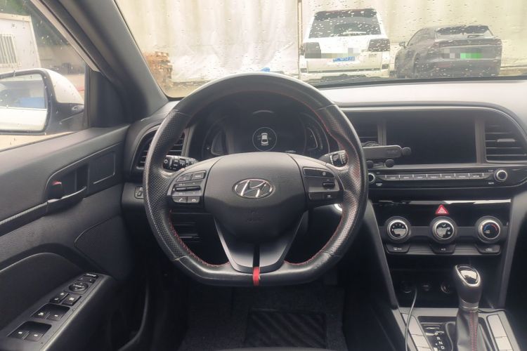 Used Hyundai Elantra (6th Generation / Lingdong) 2019 1.4T Dual-Clutch Xuan Dong · Dynamic Model Steering Wheel