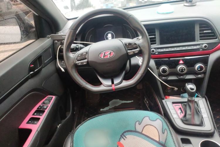 Used Hyundai Elantra (6th Generation / Lingdong) 2019 1.4T Dual-Clutch Xuan Dong · Dynamic Model Steering Wheel