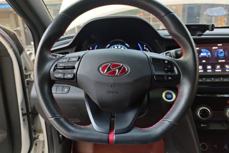 Used Hyundai Elantra (6th Generation / Lingdong) 2019 1.4T Dual-Clutch Xuan Dong · Dynamic Model Steering Wheel