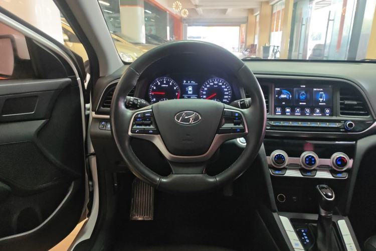 Used Hyundai Elantra (6th Generation / Lingdong) 2019 1.5L CVT ZhiXuan – Elite Version Steering Wheel
