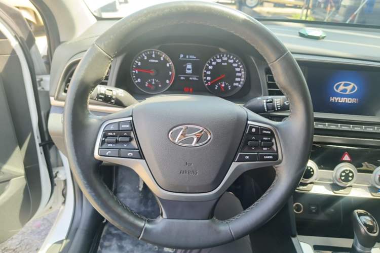 Used Hyundai Elantra (6th Generation / Lingdong) 2019 1.5L CVT ZhiXuan – Elite Version Steering Wheel