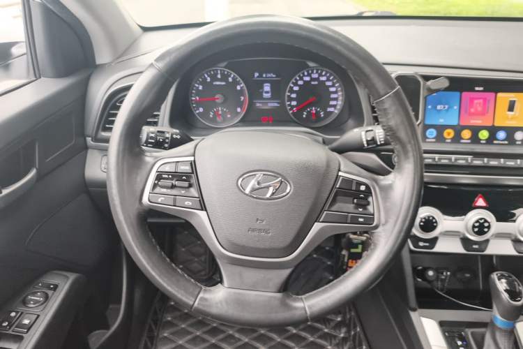 Used Hyundai Elantra (6th Generation / Lingdong) 2019 1.5L CVT ZhiXuan – Elite Version Steering Wheel