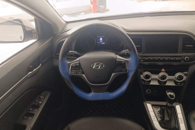 Used Hyundai Elantra (6th Generation / Lingdong) 2019 1.5L CVT ZhiXuan – Elite Version Steering Wheel