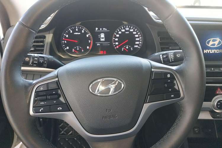 Used Hyundai Elantra (6th Generation / Lingdong) 2019 1.5L CVT ZhiXuan – Elite Version Steering Wheel