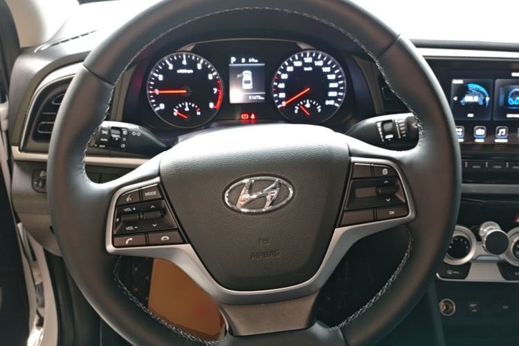 Used Hyundai Elantra (6th Generation / Lingdong) 2019 1.5L CVT ZhiXuan – Elite Version Steering Wheel
