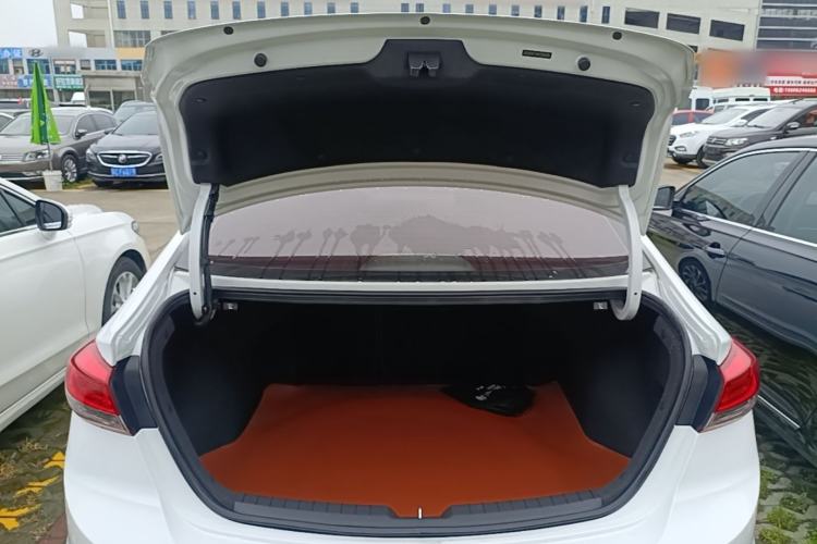 Used Hyundai Elantra (6th Generation / Lingdong) 2019 1.5L CVT ZhiXuan – Elite Version Trunk