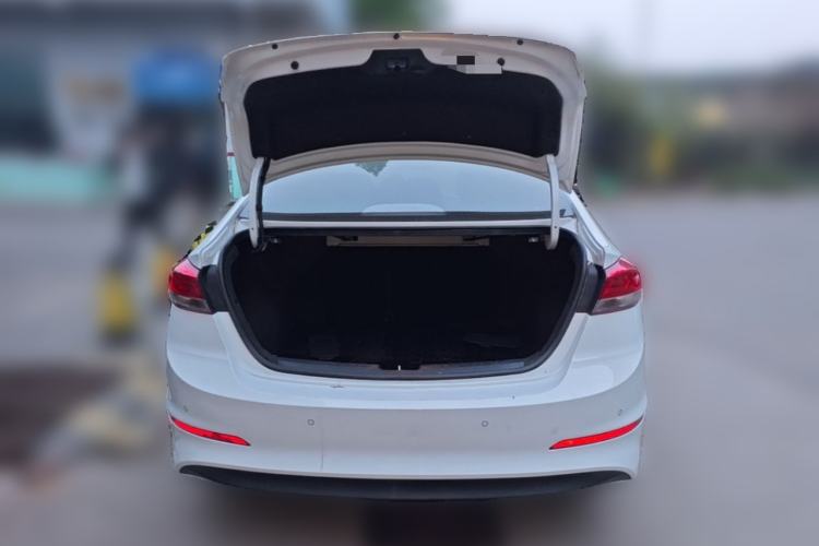 Used Hyundai Elantra (6th Generation / Lingdong) 2019 1.5L CVT ZhiXuan – Elite Version Trunk