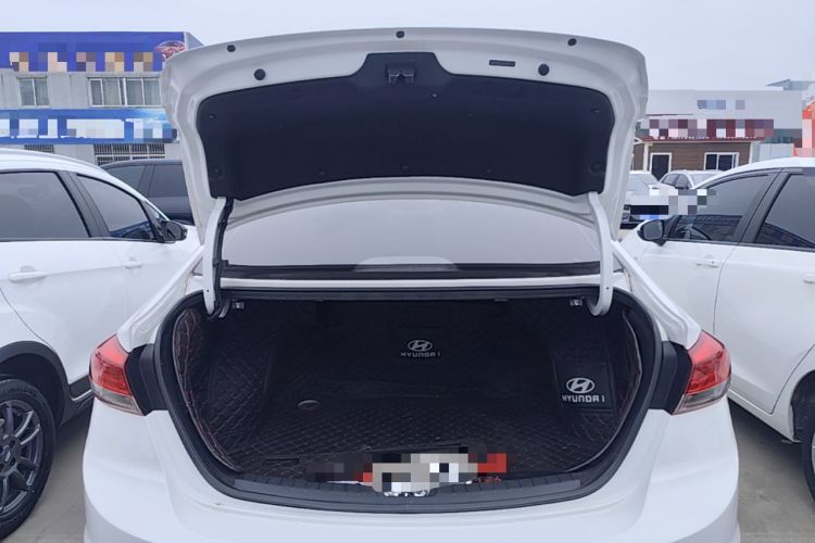 Used Hyundai Elantra (6th Generation / Lingdong) 2019 1.4T Dual-Clutch Xuan Dong · Dynamic Model Trunk