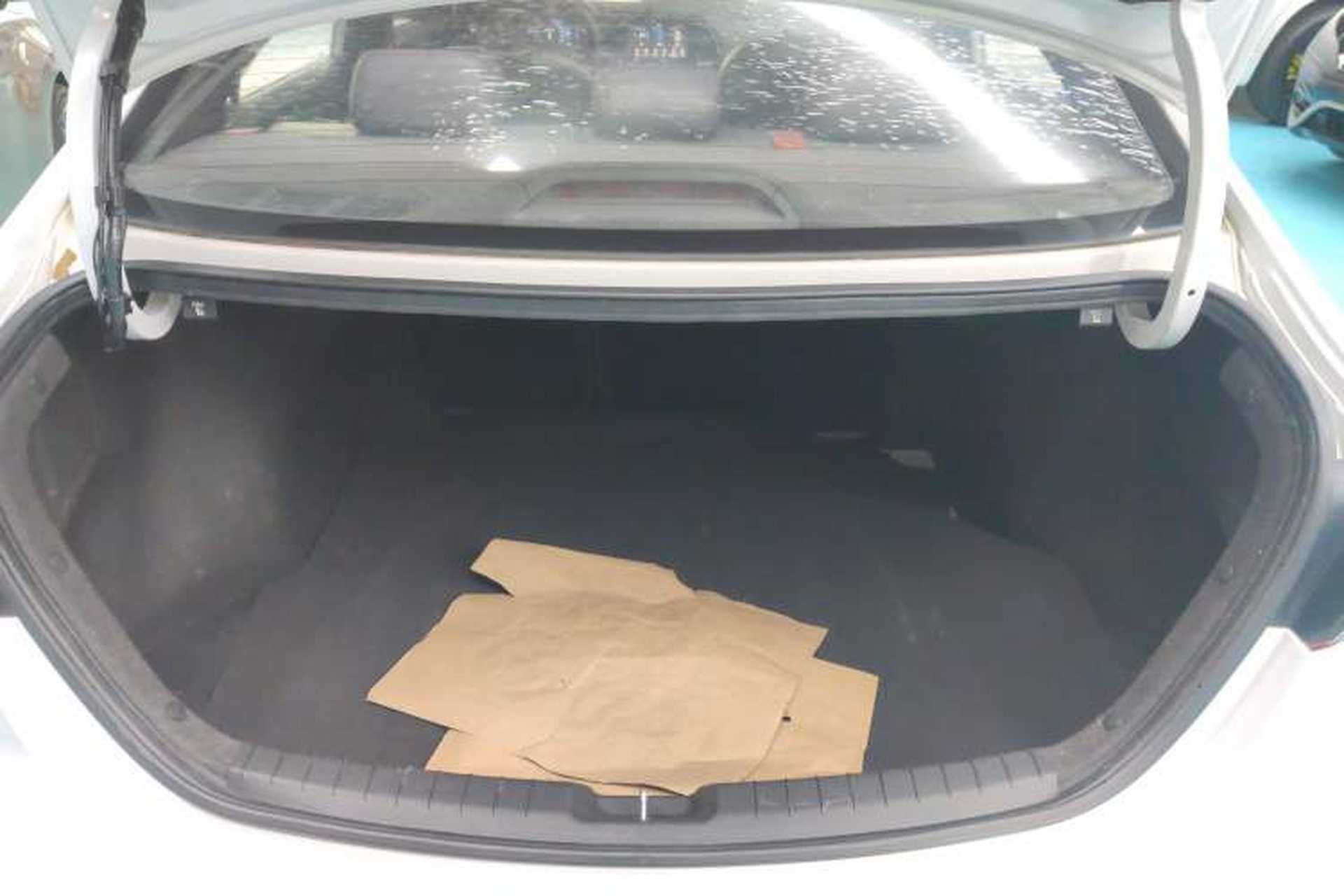 Used Hyundai Elantra (6th Generation / Lingdong) 2019 1.4T Dual-Clutch Xuan Dong · Dynamic Model Trunk