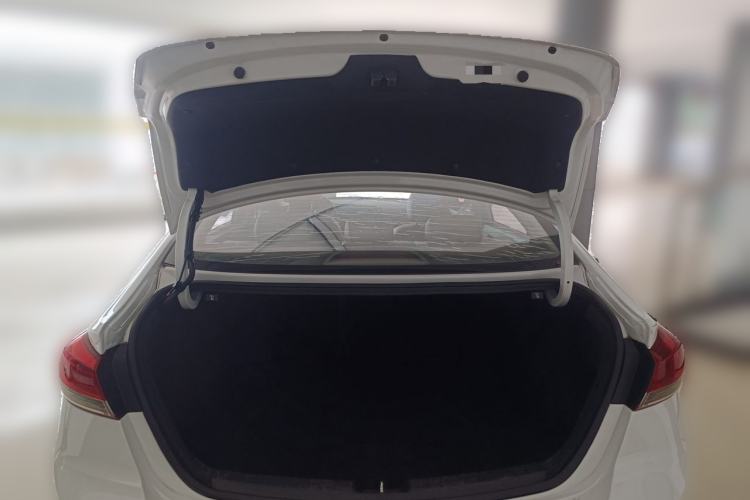 Used Hyundai Elantra (6th Generation / Lingdong) 2019 1.5L CVT ZhiXuan – Elite Version Trunk