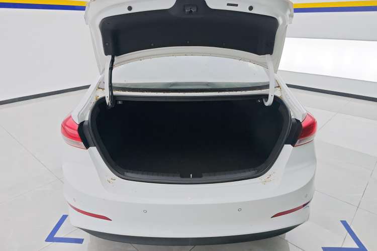 Used Hyundai Elantra (6th Generation / Lingdong) 2019 1.5L CVT ZhiXuan – Elite Version Trunk