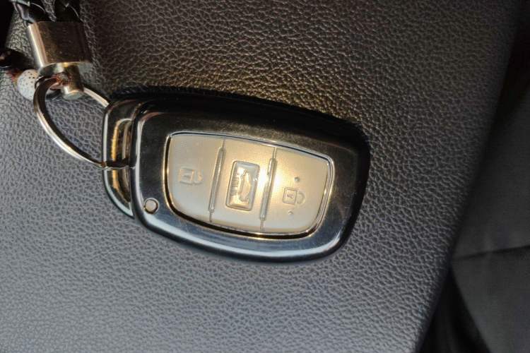 Used Hyundai Elantra (6th Generation / Lingdong) 2019 1.4T Dual-Clutch Xuan Dong · Dynamic Model Vehicle Key
