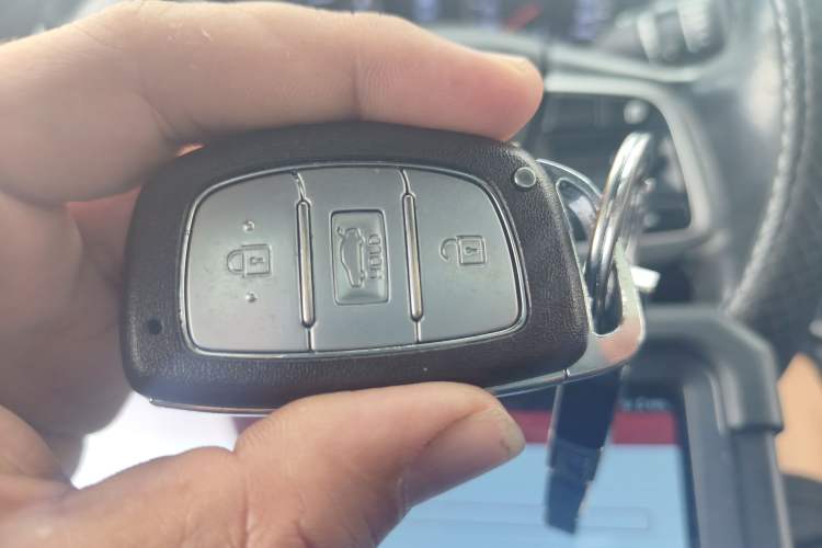 Used Hyundai Elantra (6th Generation / Lingdong) 2019 1.5L CVT ZhiXuan – Elite Version Vehicle Key