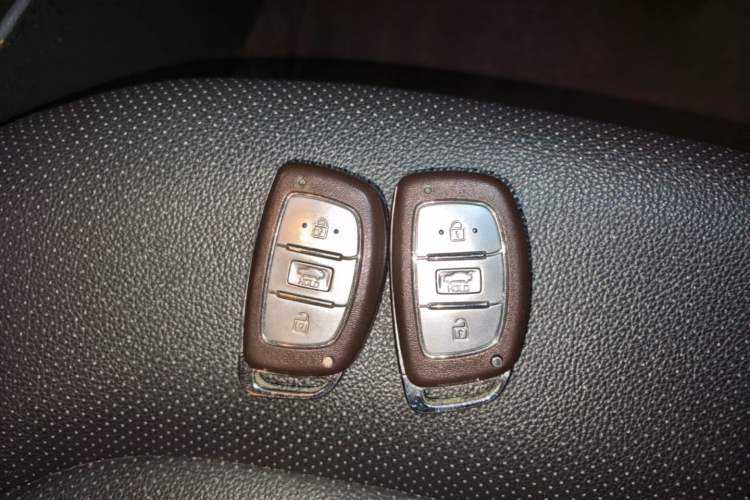 Used Hyundai Elantra (6th Generation / Lingdong) 2019 1.4T Dual-Clutch Xuan Dong · Dynamic Model Vehicle Key