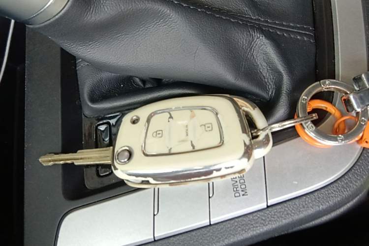 Used Hyundai Elantra (6th Generation / Lingdong) 2019 1.5L CVT ZhiXuan – Elite Version Vehicle Key