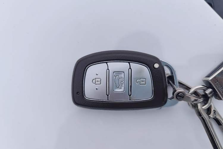 Used Hyundai Elantra (6th Generation / Lingdong) 2019 1.4T Dual-Clutch Xuan Dong · Dynamic Model Vehicle Key