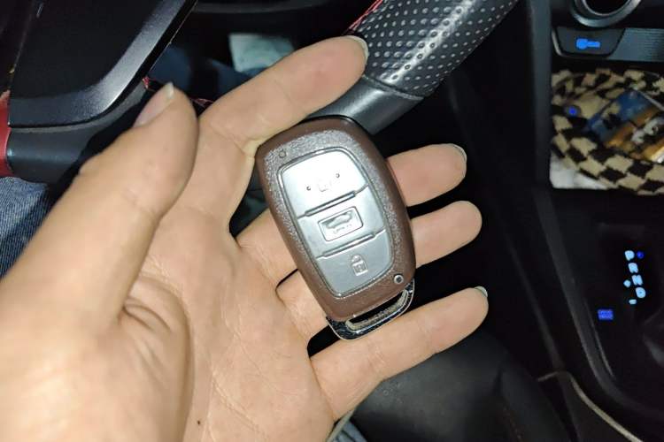 Used Hyundai Elantra (6th Generation / Lingdong) 2019 1.4T Dual-Clutch Xuan Dong · Dynamic Model Vehicle Key