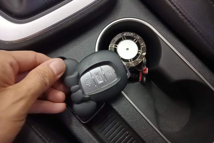 Used Hyundai Elantra (6th Generation / Lingdong) 2019 1.5L CVT ZhiXuan – Elite Version Vehicle Key