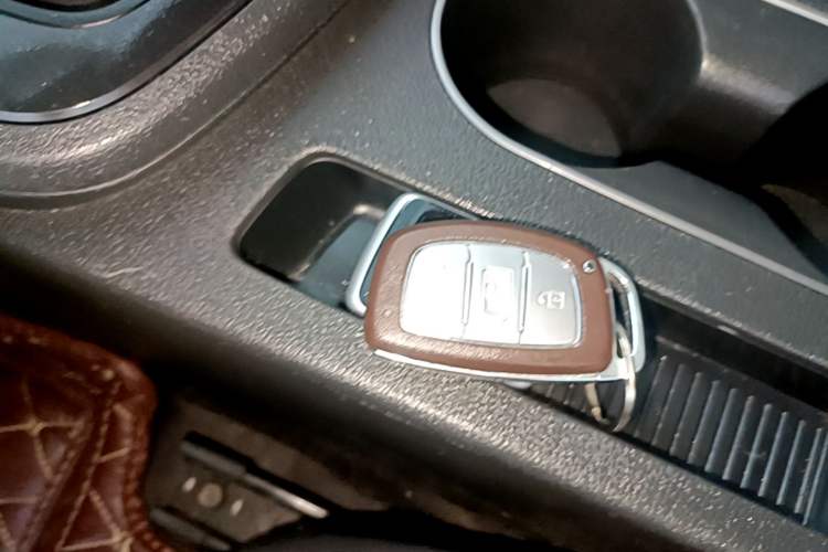 Used Hyundai Elantra (6th Generation / Lingdong) 2019 1.4T Dual-Clutch Xuan Dong · Dynamic Model Vehicle Key