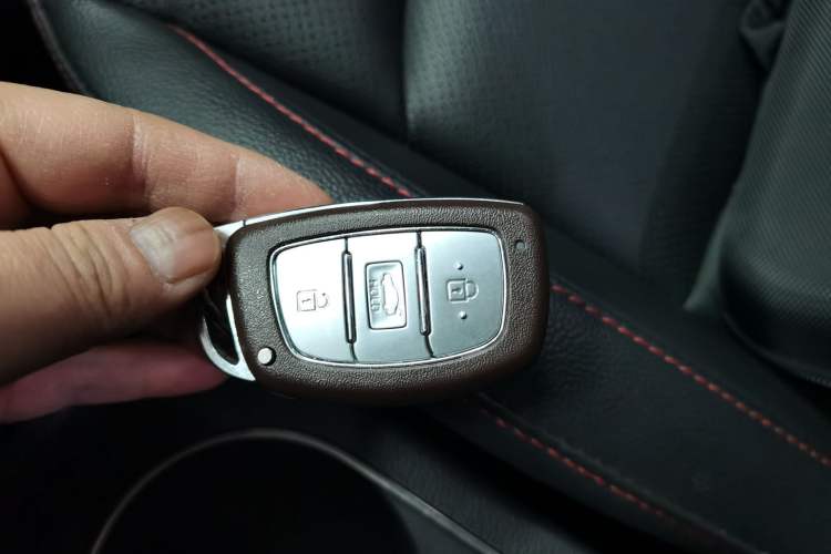 Used Hyundai Elantra (6th Generation / Lingdong) 2019 1.4T Dual-Clutch Xuan Dong · Dynamic Model Vehicle Key