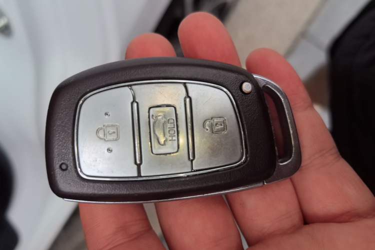 Used Hyundai Elantra (6th Generation / Lingdong) 2019 1.5L CVT ZhiXuan – Elite Version Vehicle Key