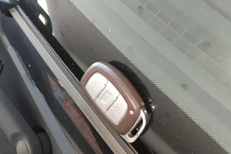 Used Hyundai Elantra (6th Generation / Lingdong) 2019 1.4T Dual-Clutch Xuan Dong · Dynamic Model Vehicle Key