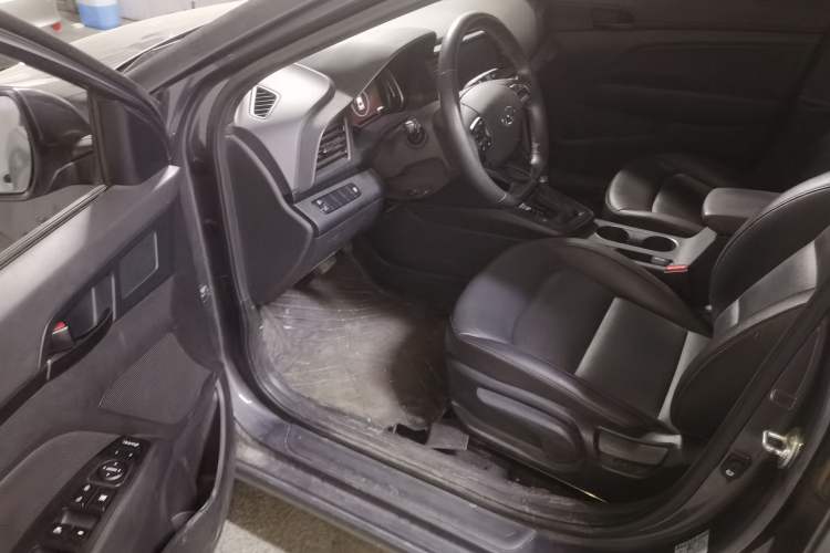 Used Hyundai Elantra (6th Generation / Lingdong) 2020 1.4T Dual-Clutch Xuan Dong · Dynamic Version Driver Seat