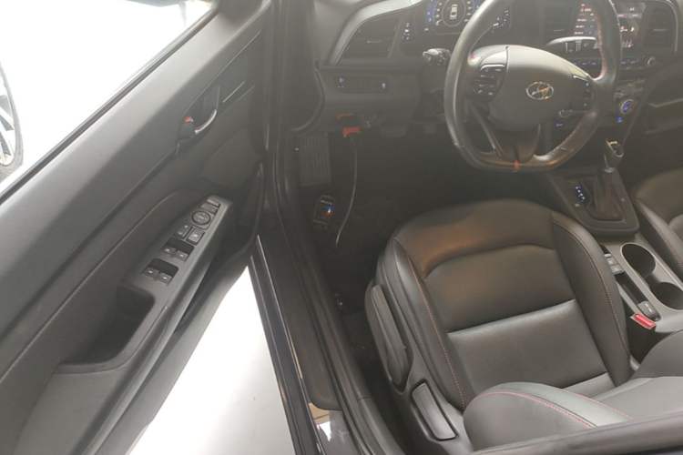 Used Hyundai Elantra (6th Generation / Lingdong) 2020 1.4T Dual-Clutch Xuan Dong · Dynamic Version Driver Seat