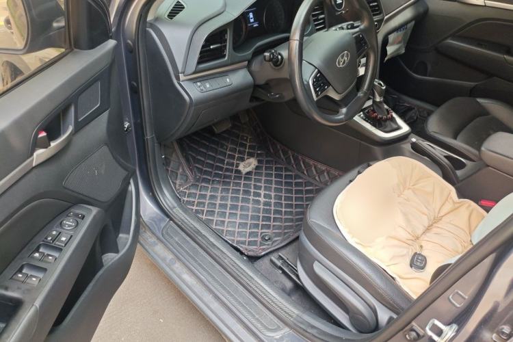 Used Hyundai Elantra (6th Generation / Lingdong) 2020 1.5L CVT Smart & Stylish – Elite Version Driver Seat