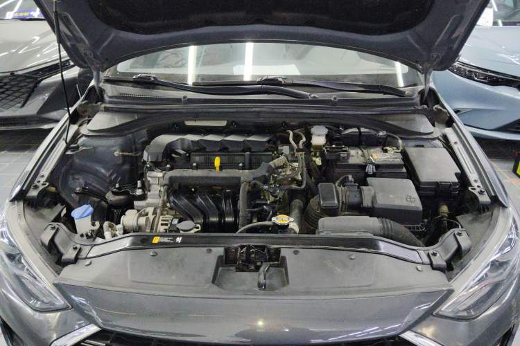 Used Hyundai Elantra (6th Generation / Lingdong) 2020 1.5L CVT Smart & Stylish – Elite Version Engine Bay