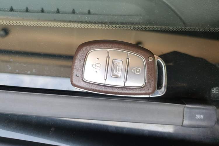 Used Hyundai Elantra (6th Generation / Lingdong) 2020 1.4T Dual-Clutch Xuan Dong · Dynamic Version Interior 1