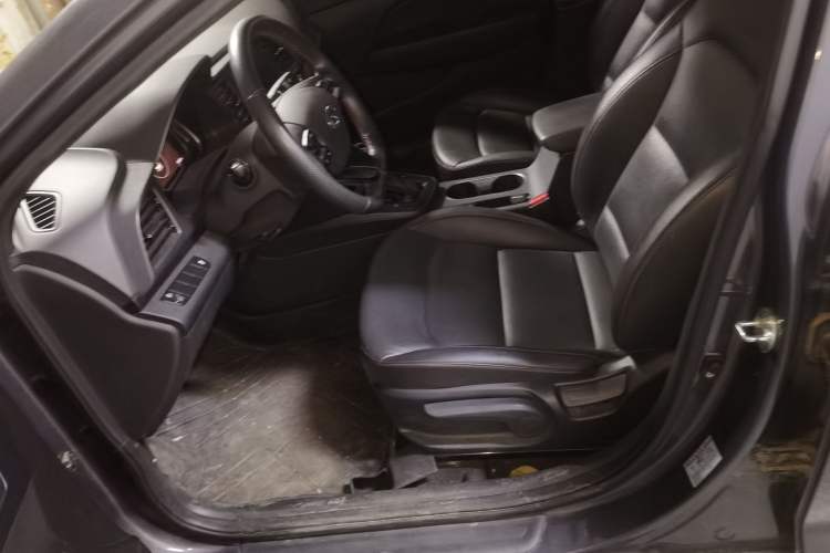 Used Hyundai Elantra (6th Generation / Lingdong) 2020 1.4T Dual-Clutch Xuan Dong · Dynamic Version Left Front Seat
