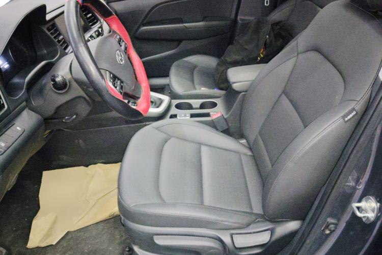 Used Hyundai Elantra (6th Generation / Lingdong) 2020 1.5L CVT Smart & Stylish – Elite Version Left Front Seat