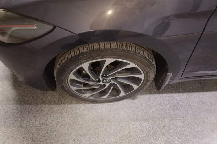 Used Hyundai Elantra (6th Generation / Lingdong) 2020 1.4T Dual-Clutch Xuan Dong · Dynamic Version Left Front Wheel Hub