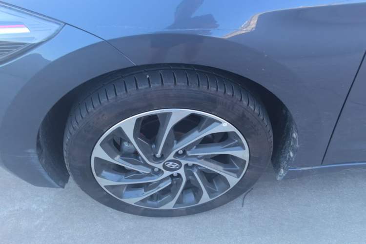 Used Hyundai Elantra (6th Generation / Lingdong) 2020 1.5L CVT Smart & Stylish – Elite Version Left Front Wheel Hub