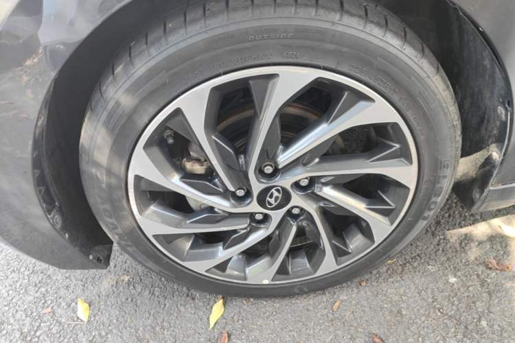 Used Hyundai Elantra (6th Generation / Lingdong) 2020 1.4T Dual-Clutch Xuan Dong · Dynamic Version Left Front Wheel Hub
