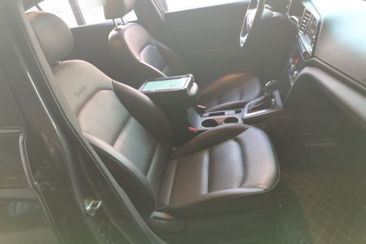 Used Hyundai Elantra (6th Generation / Lingdong) 2020 1.4T Dual-Clutch Xuan Dong · Dynamic Version Right Front Seat